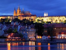 Addio al Celibato a Praga: Party Boat