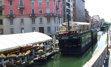 Navigli: Tour guidato a piedi lungo i canali di Milano per 3 persone