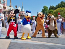 Ingresso Disneyland Paris con coperta Disney