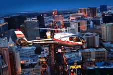Volo notturno in elicottero sopra Las Vegas