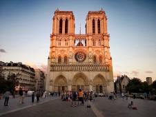 Audio tour autoguidato di Sainte Chapelle e Notre Dame