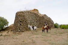 Esperienza a cavallo nel Golfo di Cagliari, Sud Sardegna con soggiorno