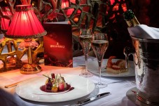Moulin Rouge Paris - con cena (pescatario/vegetariano)