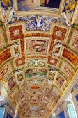 Tour di un'intera giornata al Colosseo, al Foro Romano e al Vaticano con pranzo