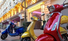Paris illuminations night tour in scooter