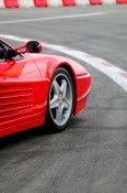 Guida Ferrari all'Autodromo Valle dei Templi - Sicilia