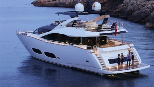 Giornata in yacht di lusso nelle isole Baleari