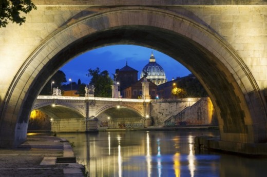 Crociera con Aperitivo Gourmet sul Tevere a Roma