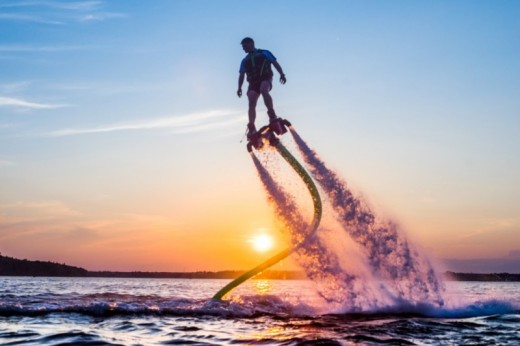 Esperienza flyboard sulla Costa Ionica