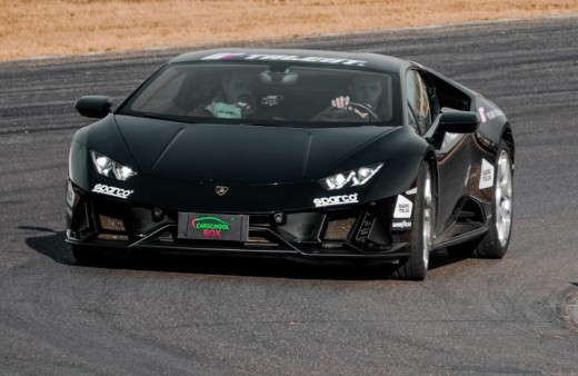 Due giri in pista con Lamborghini Huracan Evo