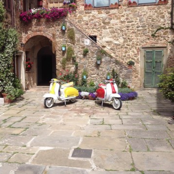 Tour in Lambretta 