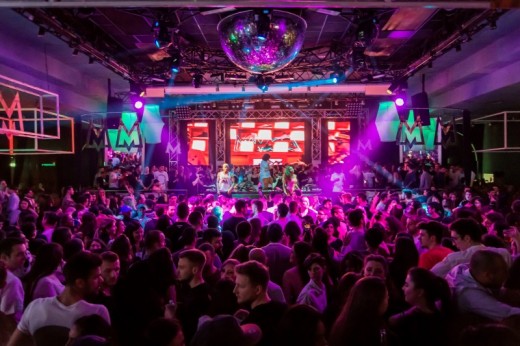 Pacchetto Club Party Lubiana: gruppo