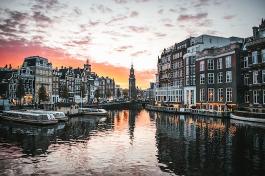 Crociera Amsterdam: Barca Classica con Degustazione