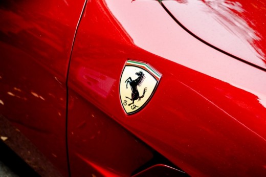 Test Drive Ferrari con Degustazione per Due