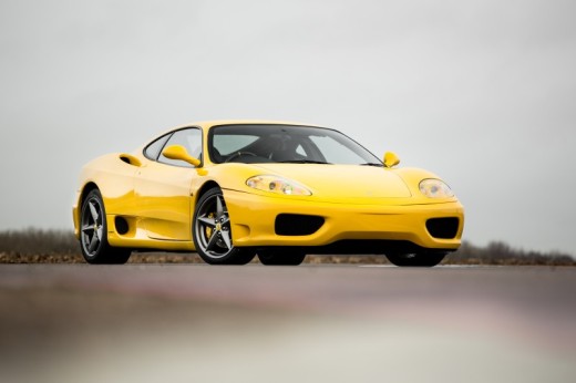 1 giro in pista su Ferrari 458 Italia - Circuito Vallelunga (RM)