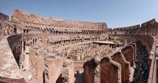 AUDIOGUIDA DEL COLOSSEO CON BIGLIETTO COLOSSEO, FORO ROMANO, PALATINO CON SOGGIORNO 