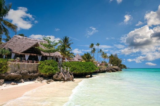 Zanzibar, l'Isola delle Spezie: Tramonti in Dhow e Notti Fronte Mare in Coppia