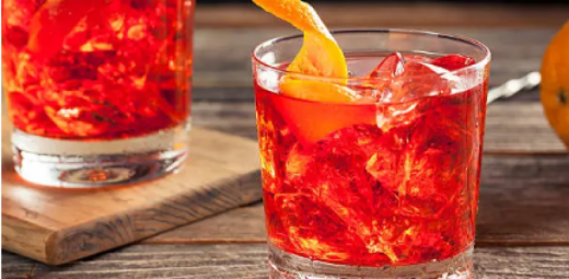 Aperitivo con Negroni e Tagliere nel Centro di Cagliari – Relax per Due