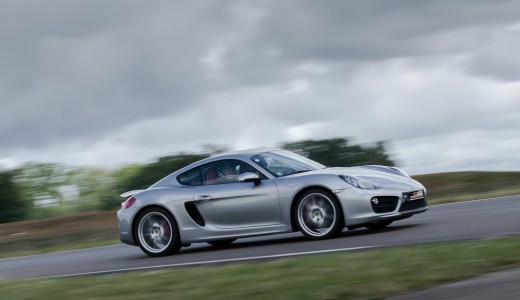 Giro sulla Porsche Cayman con soggiorno di 1 notte