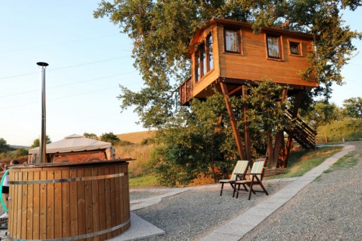 Casa sull'Albero con colazione, cena e bagno in tinozza