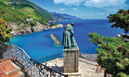 Tour Cinque Terre: una giornata con degustazione del Limoncino di Siena