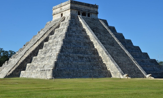 Chichén Itzá + Isla Mujeres + Xcaret Eco-Waterpark