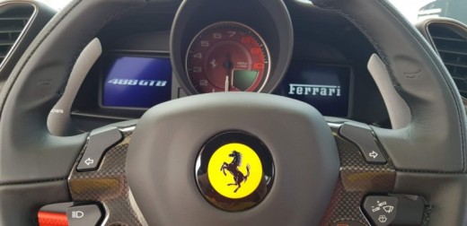 Regalo 2 giri in pista Ferrari F458