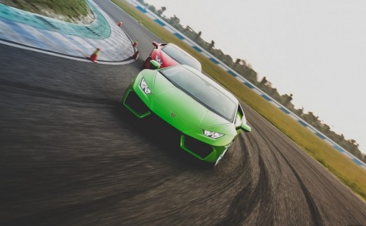 Esperienza a bordo di una Lamborghini Huracan EVO