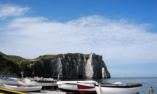 Normandia: escursione di un giorno a Etretat e Le Havre con lezione di cucina per piccoli gruppi da Parigi