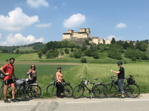 Tour mezza giornata in bici a Parma con Degustazione