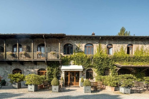 Soggiorno Esclusivo a Gazzola con Cena e Visita al Castello di Rivalta