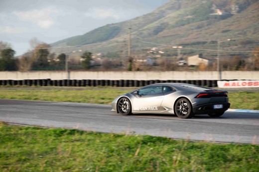 1 Giro in Pista Lamborghini Sicilia - Autodromo Valle dei Templi