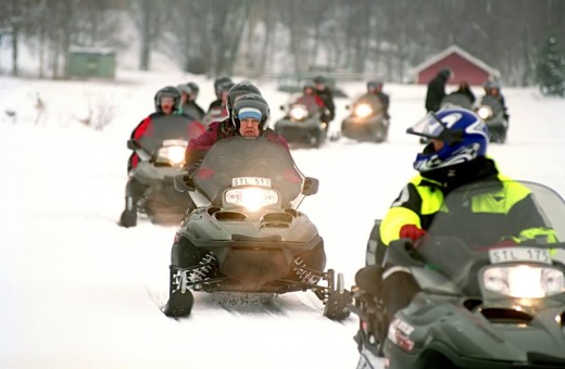 Escursione in Motoslitta Padre e Figlio a Madesimo con Pranzo in Rifugio