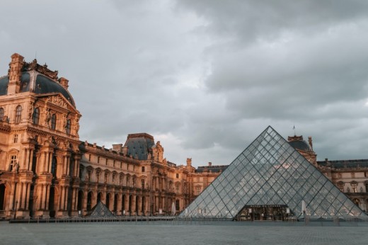 Tour a piedi privato della riva destra di Parigi