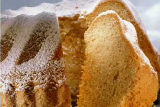 Eierlikörkuchen – Torta di liquore all'uovo a Domicilo Milano