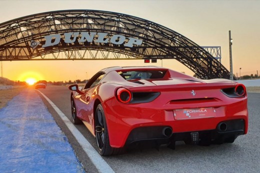 Un Giro in Pista su Ferrari 458 Italia 