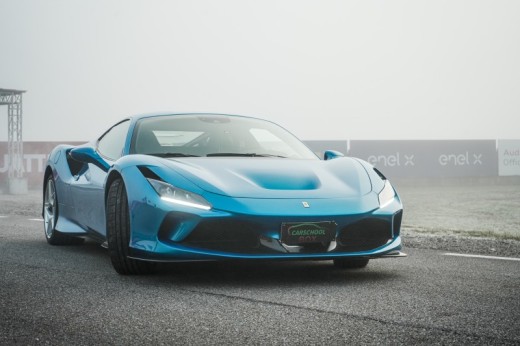 Due giri in pista con Ferrari F8 Tributo