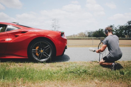 Guida una Ferrari California T per 15 minuti