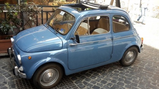 Tour Roma - Affitta una Fiat 500 d'epoca e guida nel centro storico!