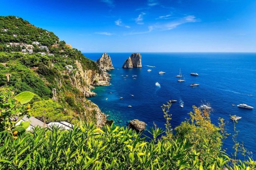 Tour in barca dell'isola di Capri da Napoli