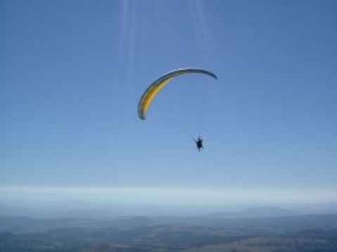 Volo in parapendio biposto nel bergamasco