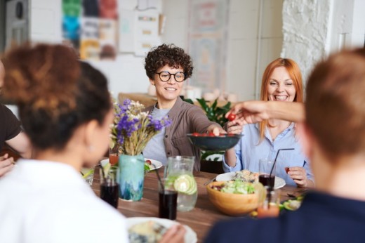 Cena per sei persone con chef a domicilio