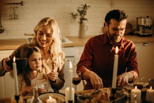 Cena e Cinema per la Famiglia
