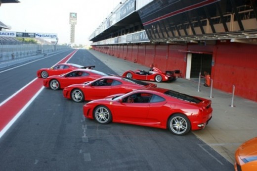 Conducir un Ferrari F430 F1 - 3 vueltas en circuito largo