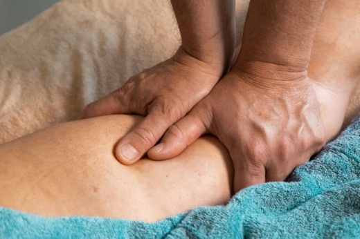 Regala un Massaggio Total Body a Novara – Trattamento Completo per Corpo e Mente