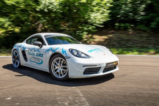 Porsche 718 Cayman GT4 RS – 1 Giro al Circuito Nazionale di Napoli 