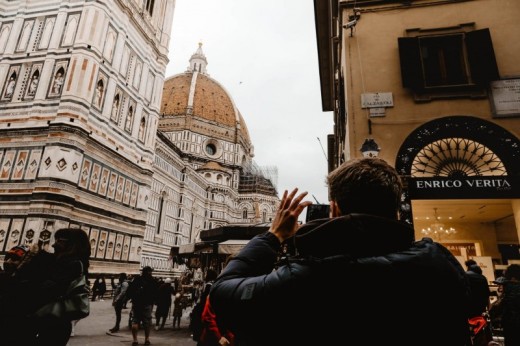 Tour in gruppo della Galleria degli Uffizi con biglietti salta fila