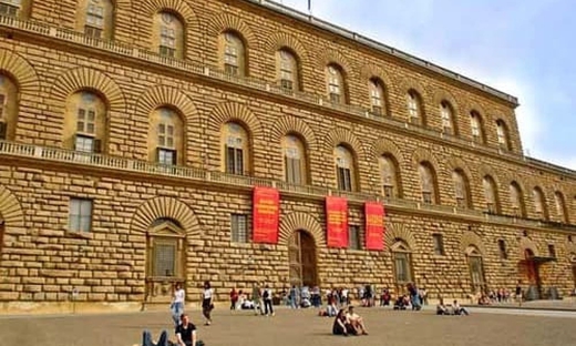 Un invito a corte: scopri Palazzo Pitti, la residenza reale della famiglia Medici