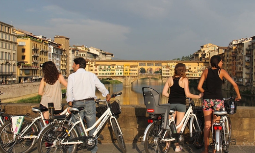Electric bike tour of Florence from Lucca