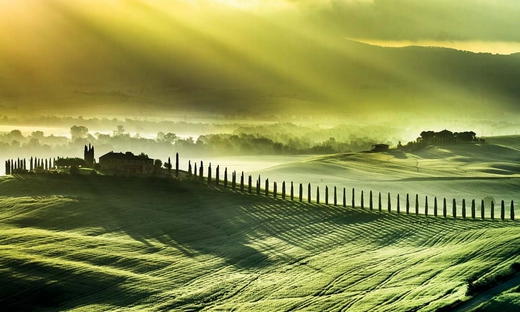 Degustazione di vini in Val d'Orcia